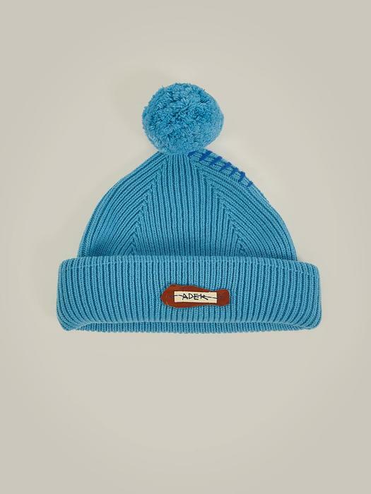 Crumple leather patch beanie Sky blue