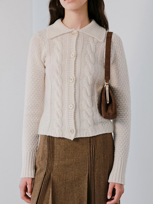  Tina Cable Cardigan in Oatmeal