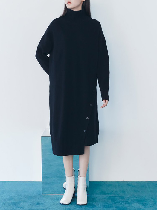 Cocoon Fit Highneck knit Dress  - Black (KE0X5UM025)