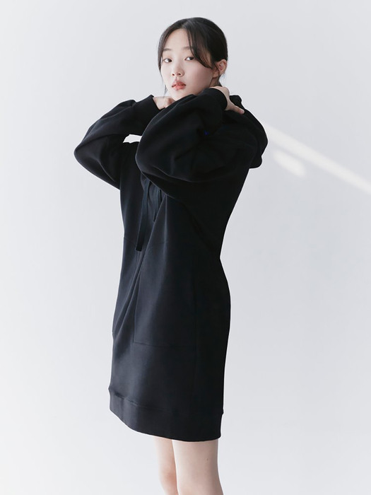 Volume Sleeve Hoody Dress - Black (KE0Y71M015)
