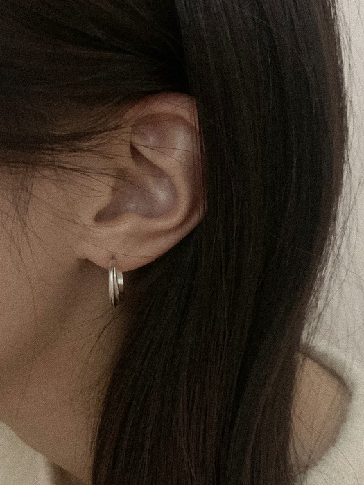 Flow earrings