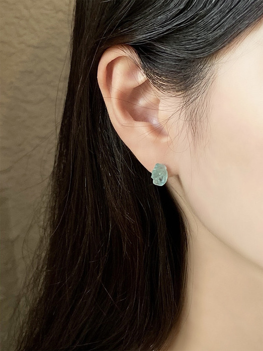 blue rough apatite earring