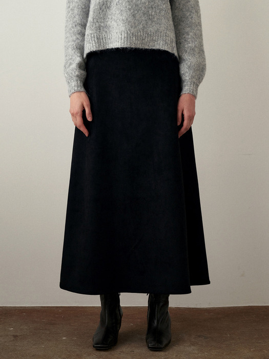 SEMI MERMAID SUEDE SKIRT_BLACK