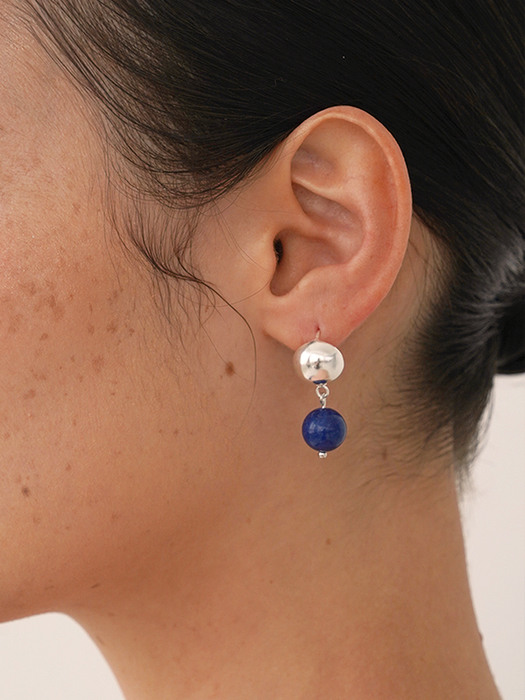 Curve Motion - Earring 11