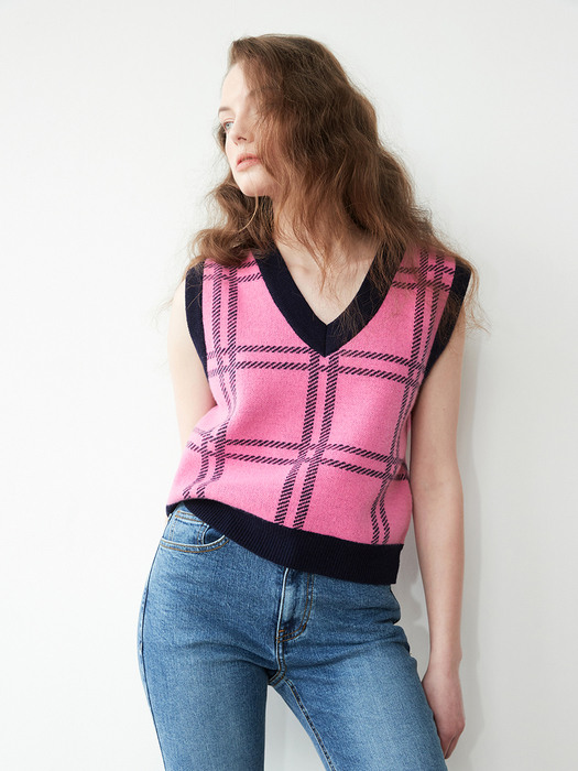 V-neck check knit vest 001 Pink