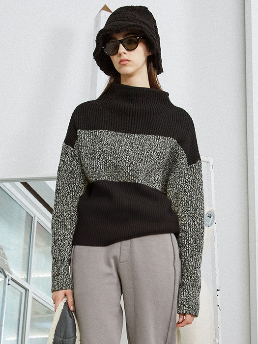 [리퍼브] Striped Turtleneck Sweater (Black)