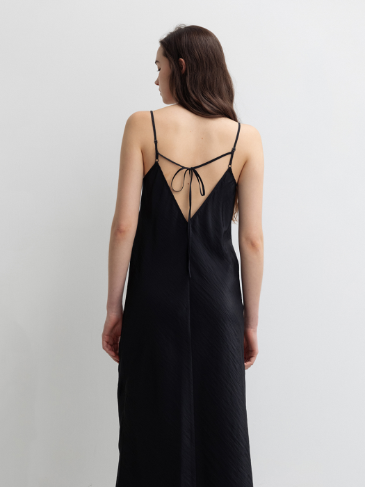 Back Strap Slip Dress Black (JWDR3E904BK)