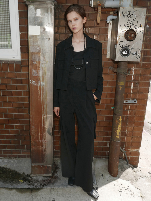 [Drama Signature] Cropped Pocket Blazer + Cargo Trousers SET