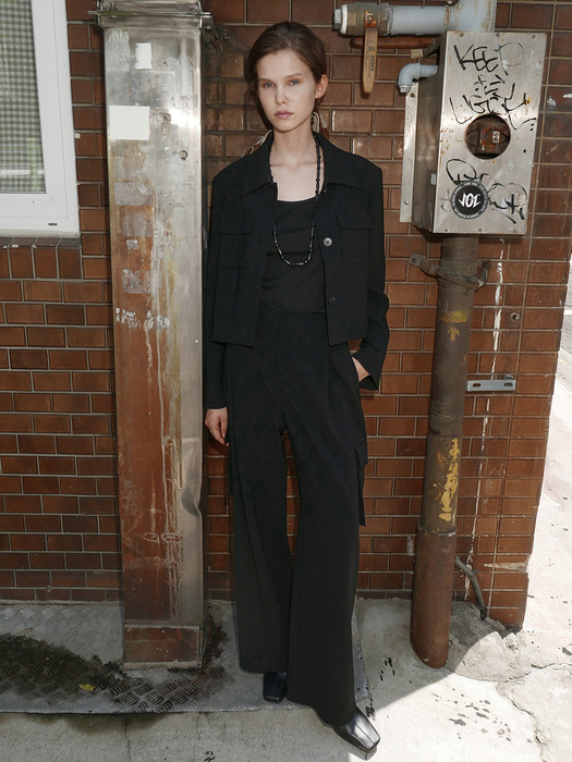 [Drama Signature] Cropped Pocket Blazer + Cargo Trousers SET