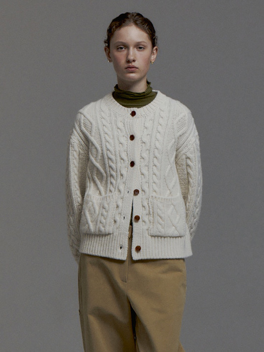 Cable Round Cardigan(Ivory)