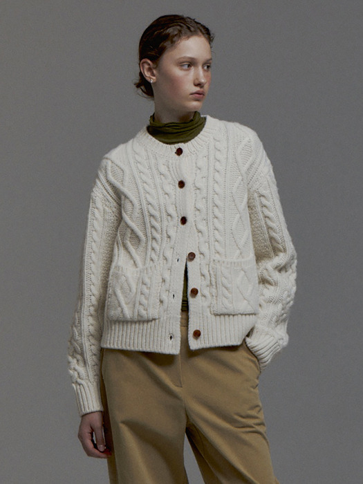 Cable Round Cardigan(Ivory)