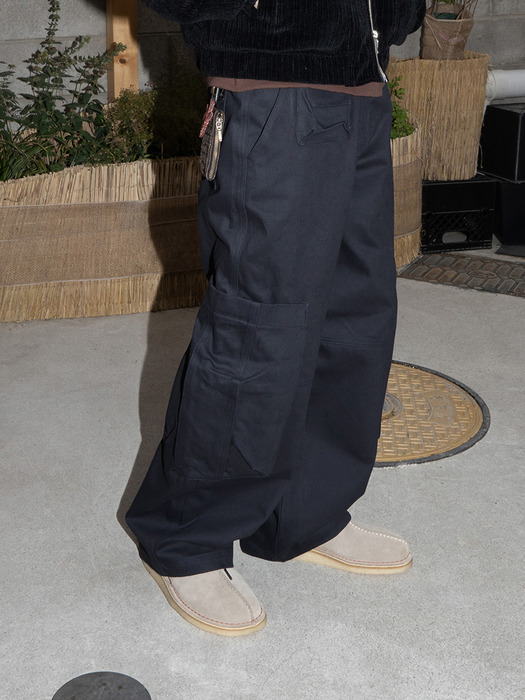 Lumping cargo pants / Navy charcoal