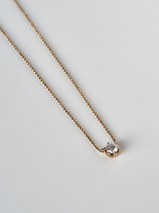 6P MOISSANITE NECKLACE WHITE/VERMEIL