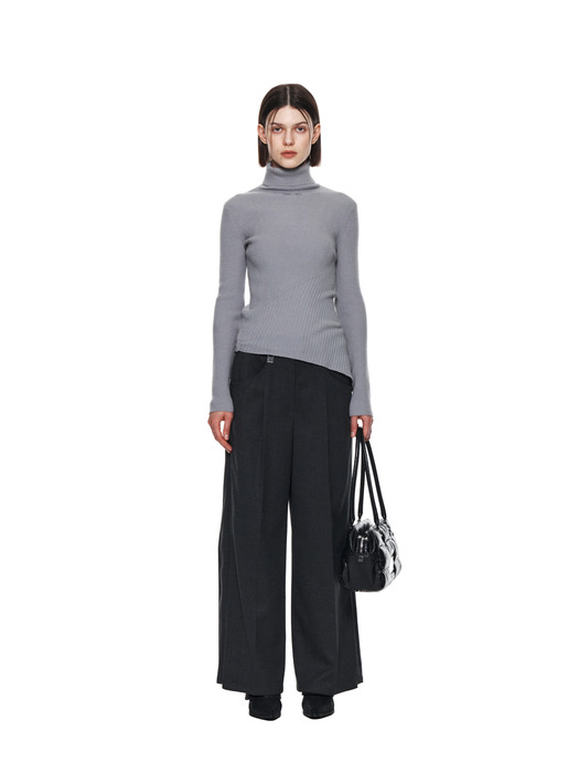 SIDE PLEATS TROUSER IN CHARCOAL