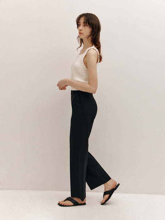 CLASSIC SEMI WIDE SLACKS (BLACK)