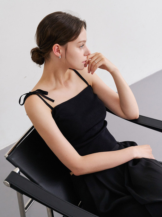 [24SS] Lautre Ribbon Black Knit sleeveless