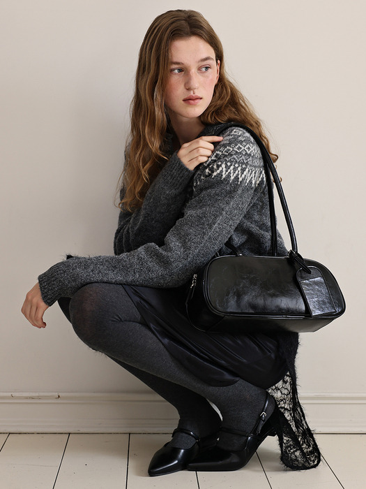 Posy shoulder bag (black)