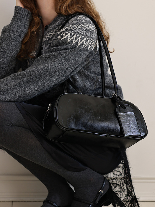 Posy shoulder bag (black)