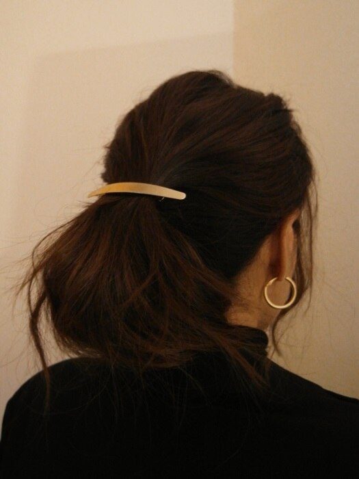 [단독] Slim Gold Hair Pin