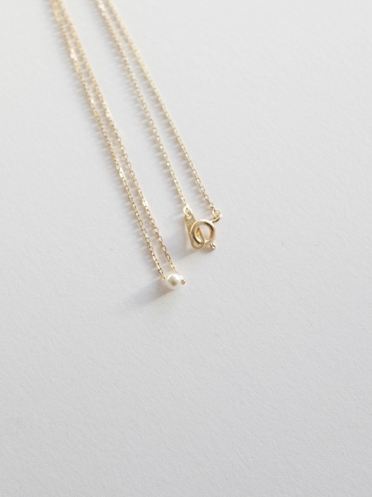 14k Pearl Simple Necklace