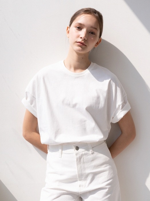 loose fit T-shirts (ivory)
