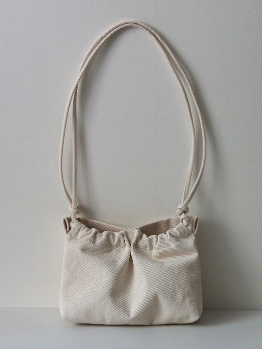 Ivory Thick String Bag