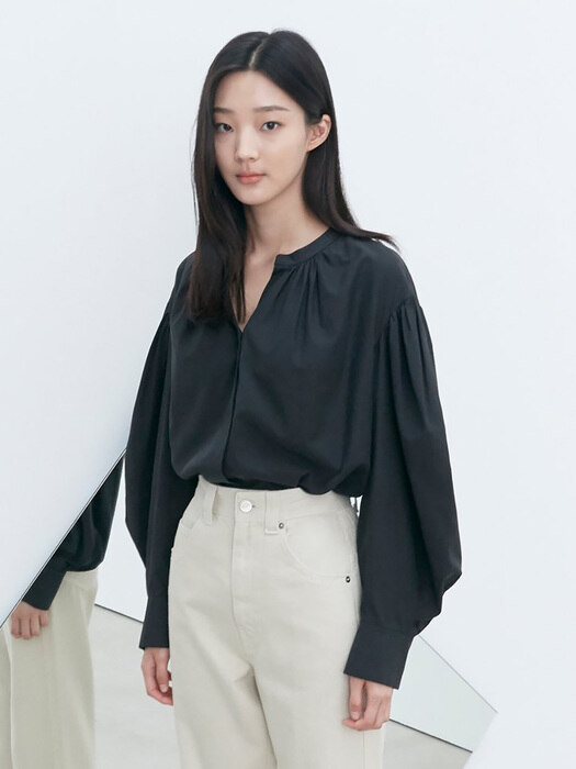 Front Button Shirring Blouse - Black (KE0860M025)