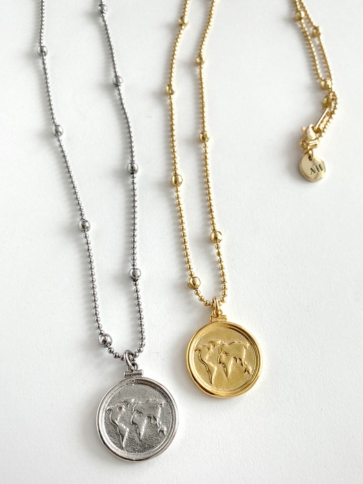 Earth coin necklace (gold)