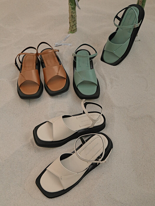 1526 Danii Strap Sandal_Cream