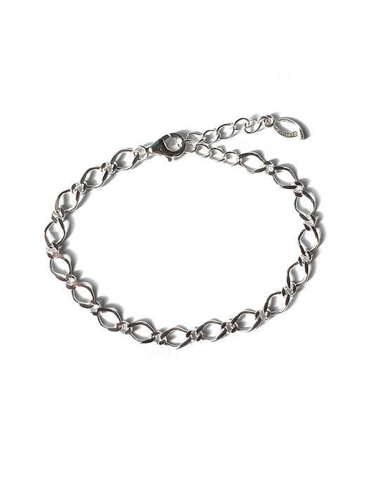 Layered Me Chain (bracelet)