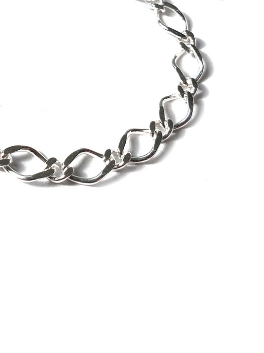 Layered Me Chain (bracelet)