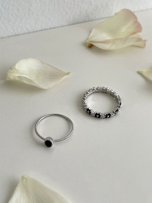 [단독] [SET]Half&Half flower ring, Slim cubic ring (2COLORS)