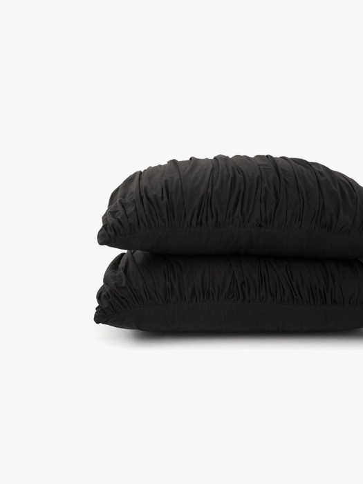 Big waves pillowcase - black