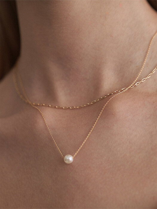 Simple pearl layered necklace - 2 color