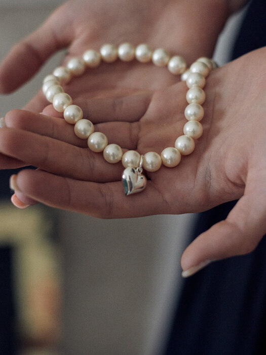 Layered Pearl Necklace