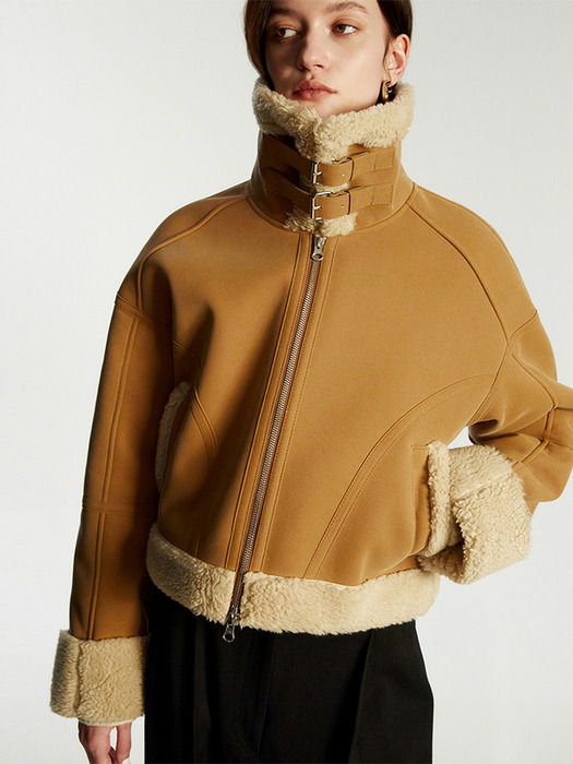 Wide Collar Shearling Jacket - Beige