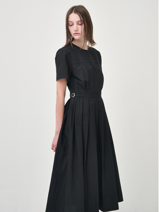 Half Sleeve Pleats Dress, Black