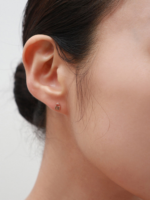 14K gold lock earring & piercing