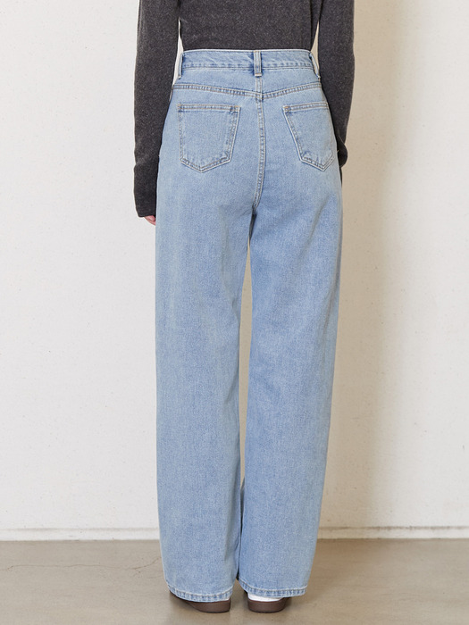 straight jeans_light denim