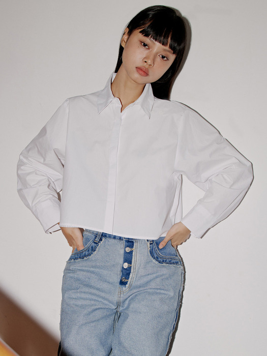 SOLID HIDDEN BUTTON CROPPED SHIRTS_T326TP112(WH)