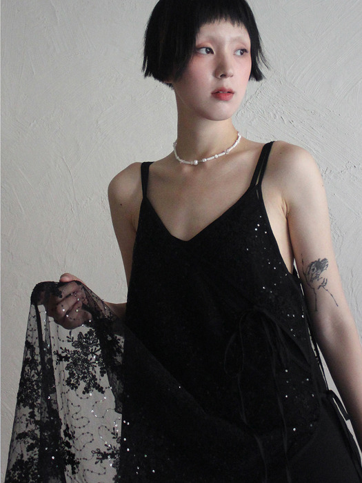 Sequin Lace Apron Dress for Layering (BLACK)