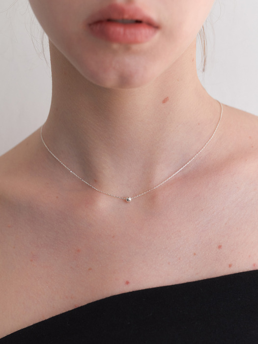 (SILVER 925) skinny ball simple necklace