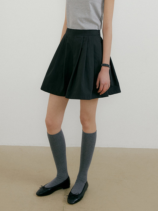 April mini flare skirt (black)