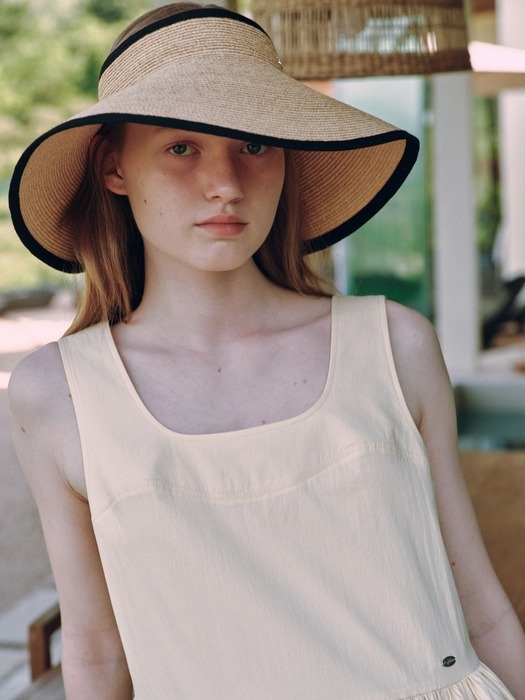 wide raffia sun visor hat - natural