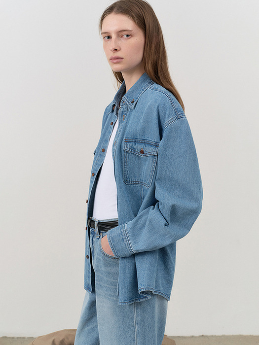 UNISEX CLASSIC DENIM SHIRT CLASSIC BLUE_UDSH4C101B2