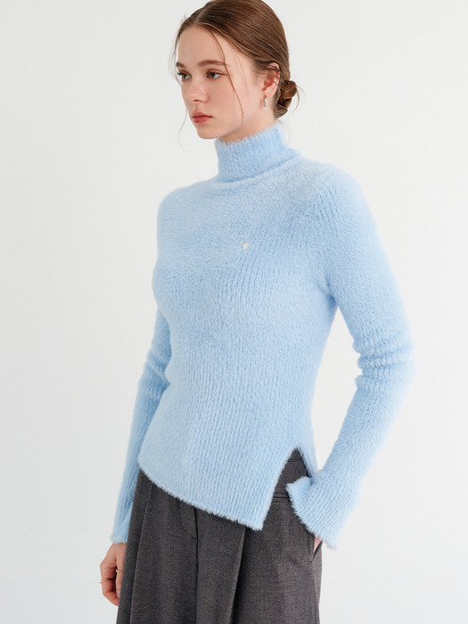 리지 슬릿 터틀넥 니트 탑_블루 / LIZY SLIT TURTLENECK KNIT TOP_BLUE