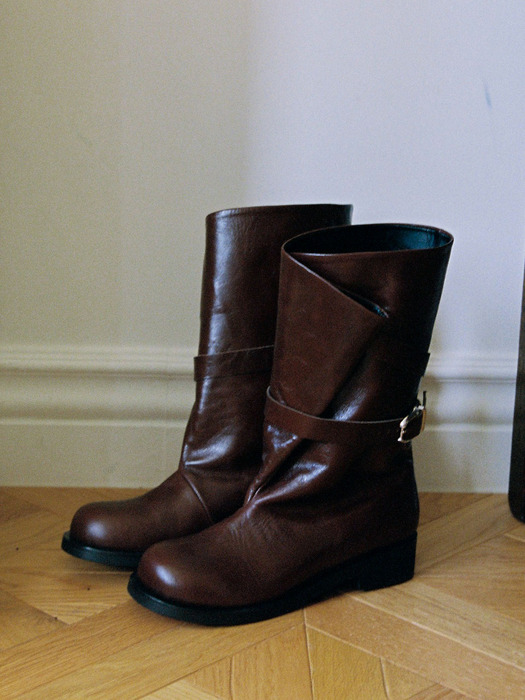 FOLDING MIDDLE BOOTS - COGNAC