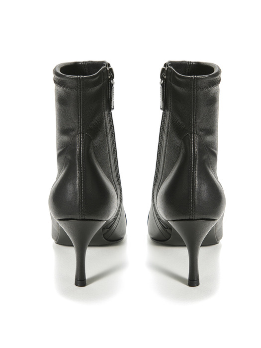 Diana Span Boots_Black