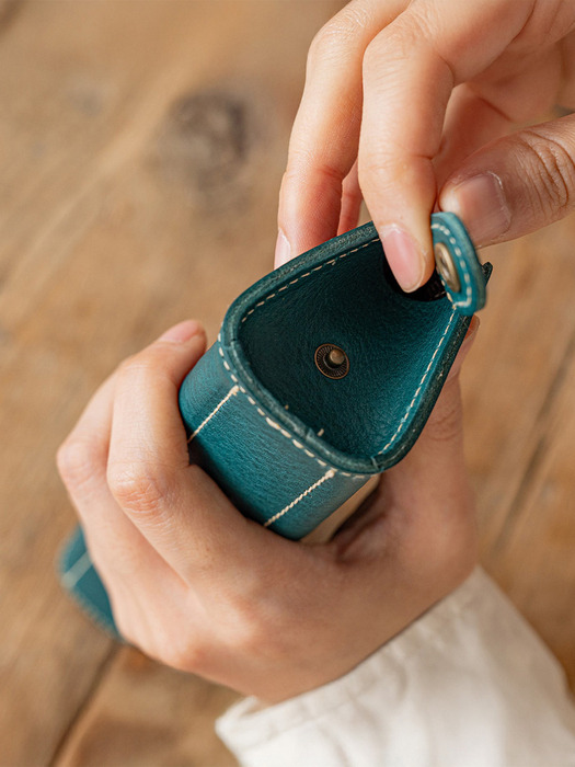 5506 Triangle Pencil Case