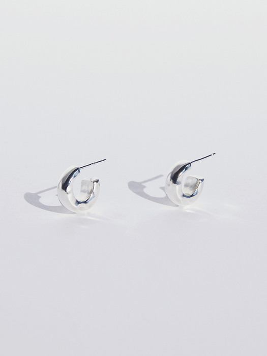 17fw collection Earring 1